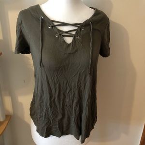 Rue21 Green T-shirt